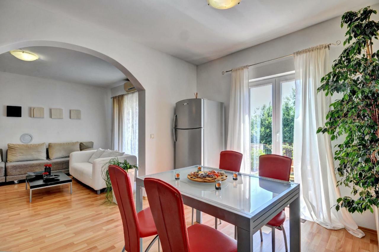 Apartments Lila Novigrad Istria Dış mekan fotoğraf