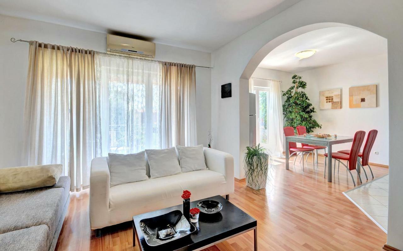 Apartments Lila Novigrad Istria Dış mekan fotoğraf