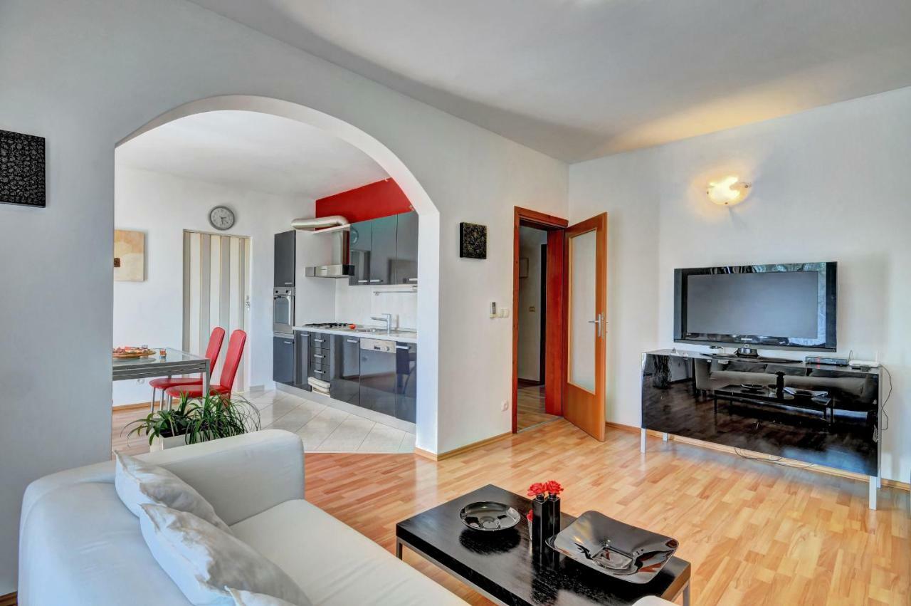 Apartments Lila Novigrad Istria Dış mekan fotoğraf